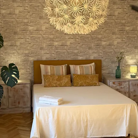 Cornisa , Banos Y Cocina Compartida Luxuszelt Toledo